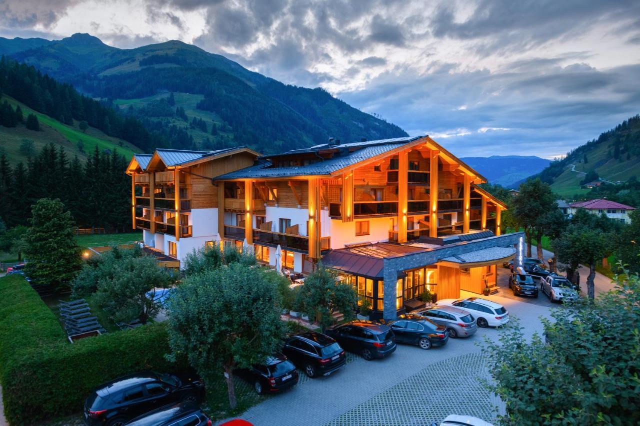 Hotel Alpina Rauris Exteriér fotografie