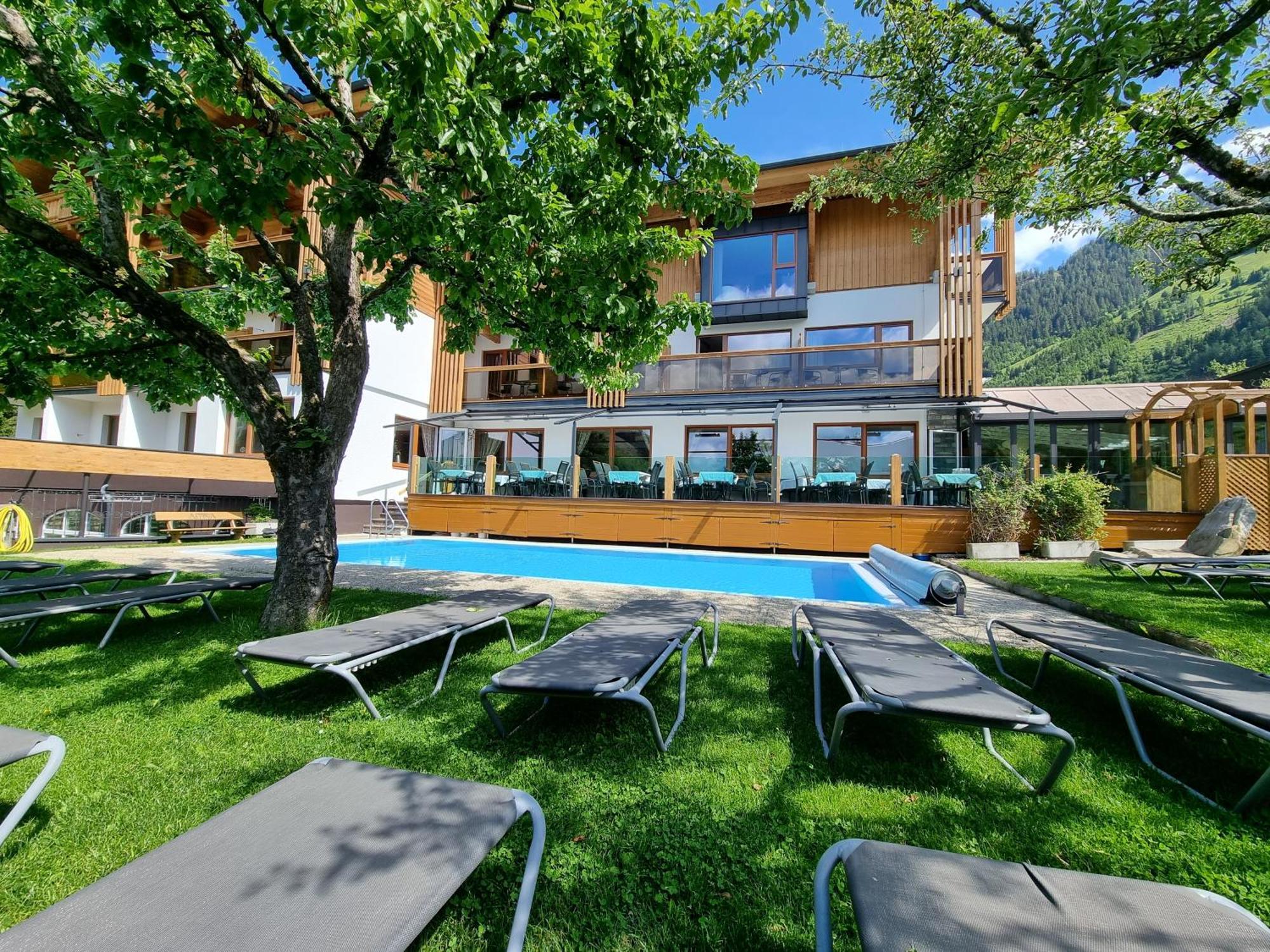 Hotel Alpina Rauris Exteriér fotografie
